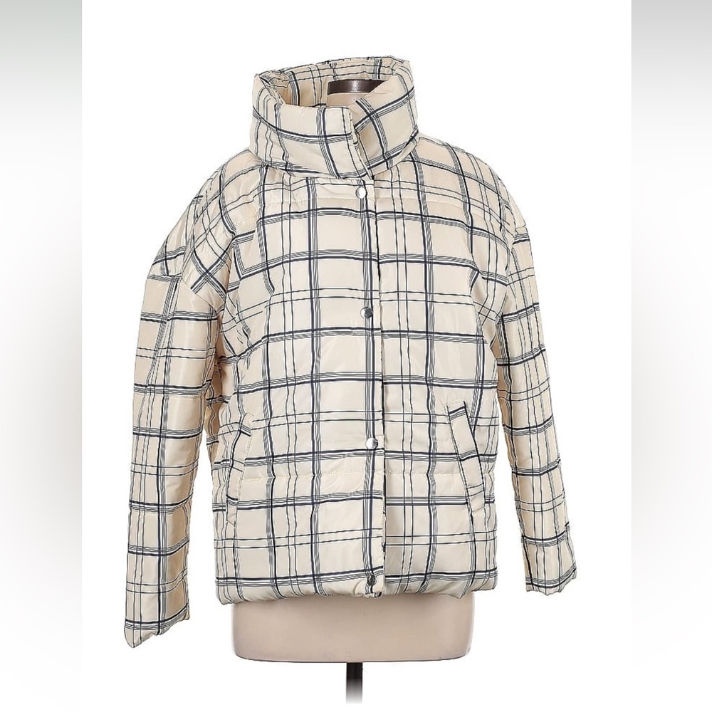 NWT Simplee plaid coat size M